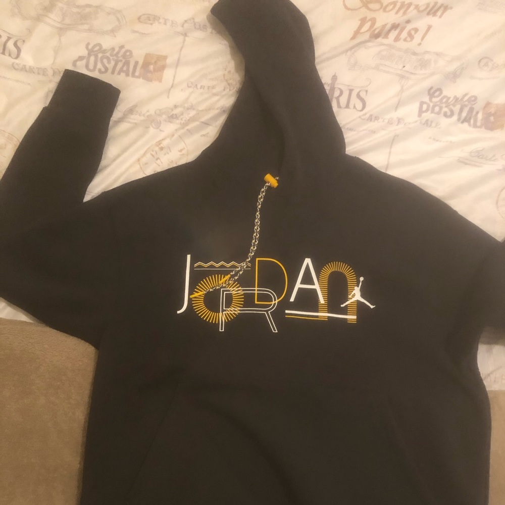 Jordan XL hoodie like new.